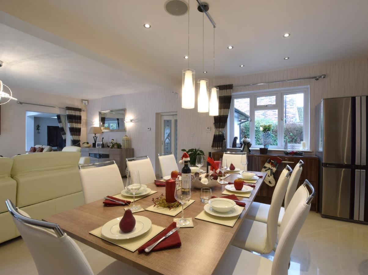 Solway Villa Chester Exterior photo