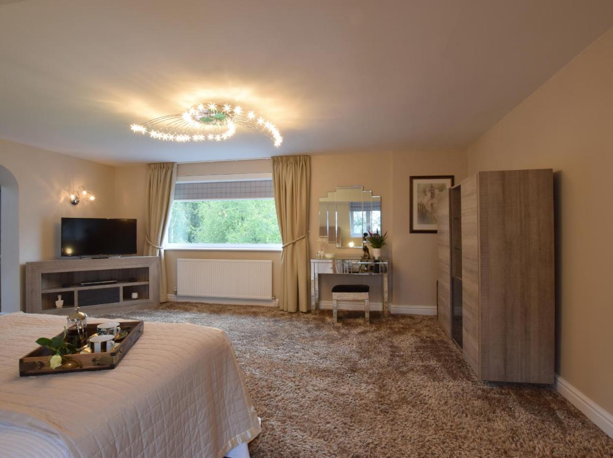 Solway Villa Chester Exterior photo